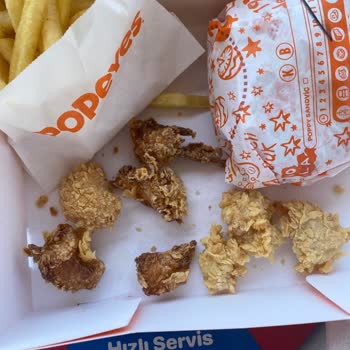 Popeyes Yenmeyecek Şekilde Kötü