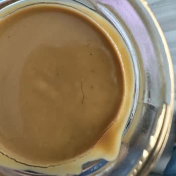 Ülker Mcvities Bisküvi Kreması İçinden Kıl Çıktı