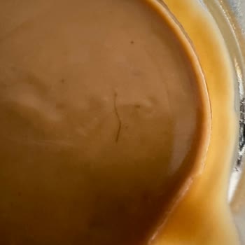 Ülker Mcvities Bisküvi Kreması İçinden Kıl Çıktı