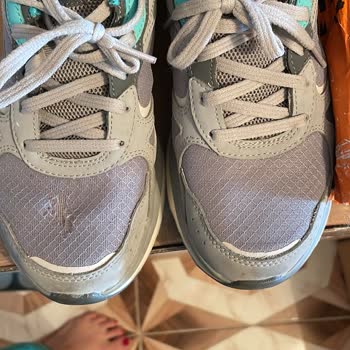 Skechers Ayakkabı Yırtığı Ve Kendimizin Kargoya Vermesi