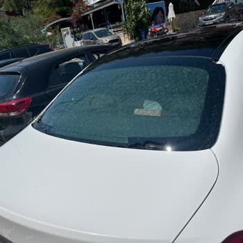 İskelem Otel Otel Alanındaki Yetersizlerin Can Ve Mal Güvenliğini Tehdit Etmesi