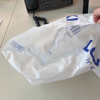 LCW Bez Poşetlerinizin Yırtık Olması