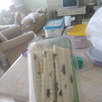 Taraklı'da Bozuk Ve Küflü ürün