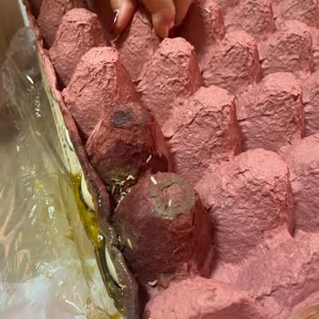 Migros'un Kurtlu Yumurtaları