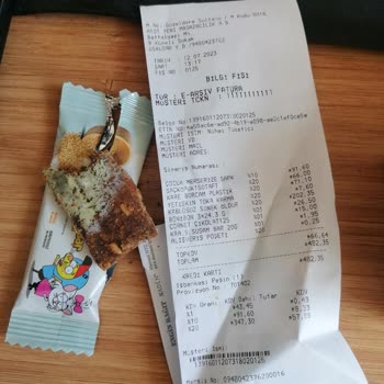 A101 Marketten Aldığım Züber Marka Susamlı Çikolata Küflü Ve Bozulmuş Çıktı