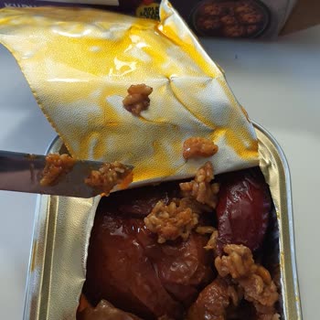 Dardanel Konserveden Kıl Çıktı