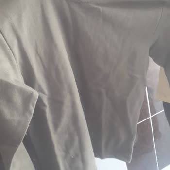 Giyindim_butik (Instagram) Yanlış Ürün Ve Para İade Edilmemesi