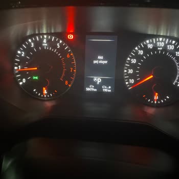 Renault Akü Şarj Oluyor Uyarısı Veriyor