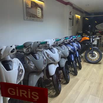 Honda Motosiklet Bayiinde Ürün Yok Hikayesi