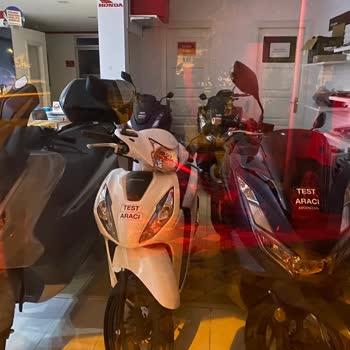 Honda Motosiklet Bayiinde Ürün Yok Hikayesi