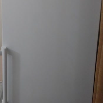 Siemens Derin Dondurucu Aşırı Sesli Çalışıyor