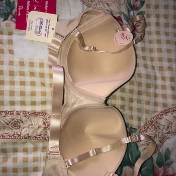 Penti Mürekkep Lekeli Ve Sütyen Aparatını Eksik Gönderdi!