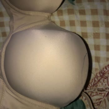 Penti Mürekkep Lekeli Ve Sütyen Aparatını Eksik Gönderdi!