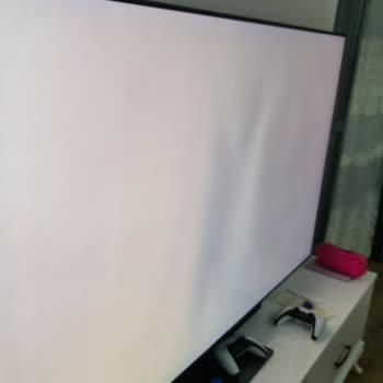 Quality Issues with Samsung Q95T QLED TV