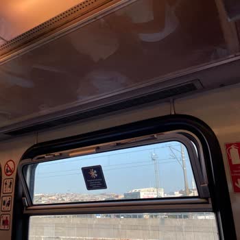 İETT - İstanbul Elektrik Tramvay Tünel Metroların Klimalarını Açmamaları