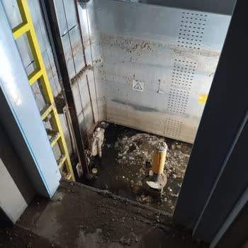 TOKİ Asansör Bozuk Yaptırılmıyor