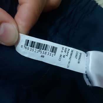 DeFacto Kusurlu Ürüne Sahip Cikmama