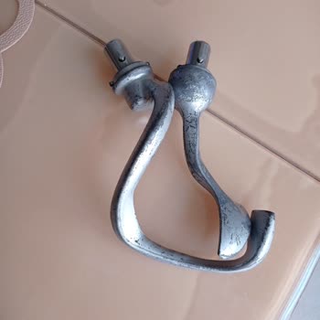 Fakir Hamur Yoğurma Aparatı Soyulup Boya Veriyor