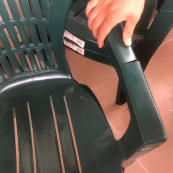 Enucuztoptan.com'dan Aldığım Sandalyeler Çok Kısa Bir Sürede Kırıldı