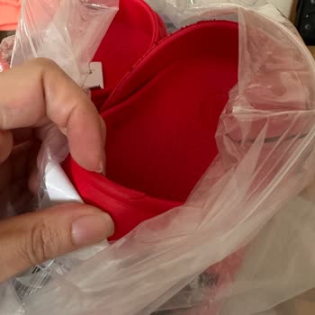 Epttavm Sholex Mağazası İade Konusunda Muhatap Bulunamıyor