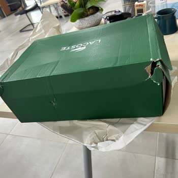 Lacoste Paketleme Ve Kargolama Süreci Çok Kötü
