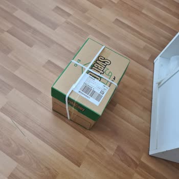 MNG Kargo Kargocunun Paketi Şubede Bekletmesi