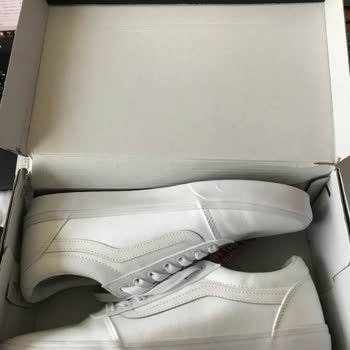 Sporjinal Pişmanlıktır. Paranı Çöpe Atmaktır.