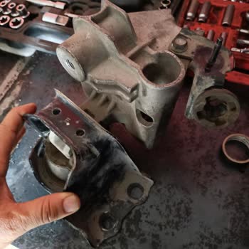 2014 Nissan Not 1.5 Dizel Aracıma Sağ Motor Takozu Bulamıyoruz