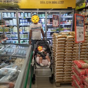 Tarım Kredi Kooperatif Market Bebek Arabasıyla Girmemiz Gereken Reyon