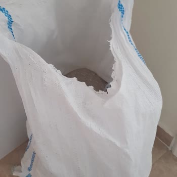 ÇiçekSepeti Torbaya Konulan Kedi Kumu Patlak Geldi!