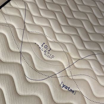 Yataş Yeni Yatağımı Alıp Yerine Lekeli Eski Bir Yatak Teslim Ettiler