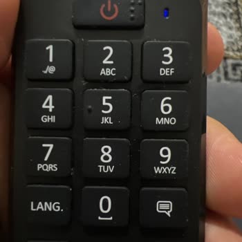 2 Aylık Vestel 55 Ekran Android TV Kumandası Çalışmıyor