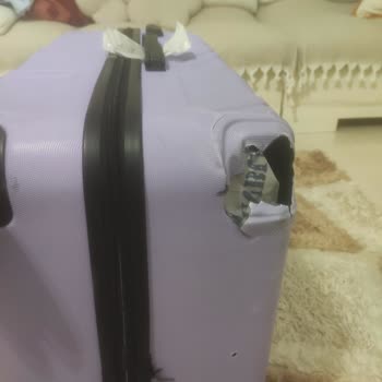 Corendon Hasarlı Bagaj Teslimi