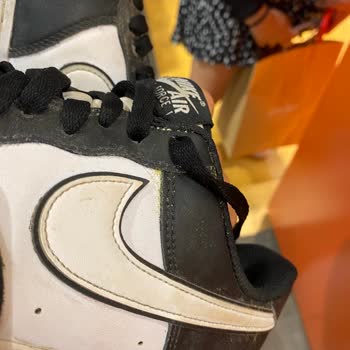 Nike'den Aldığım Ayakkabı Açıldı İncelemede Kirletildi