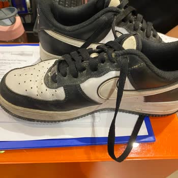 Nike'den Aldığım Ayakkabı Açıldı İncelemede Kirletildi