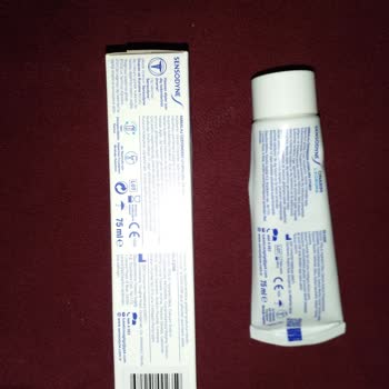 Sensodyne Bakim Ve Onarım Ağızda Yara