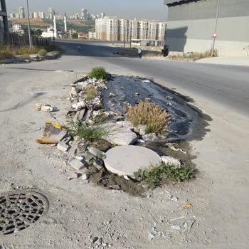 İBB - İstanbul Büyükşehir Belediyesi Kanalizasyon Taşması Kanal Tıkanıklığı Çözülemeyen Şikayetlerim