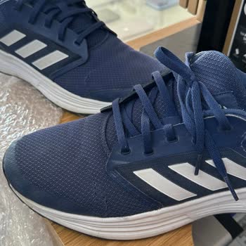 Barçın Spor Adidas Ayakkabının Yanlarından Yırtılması!