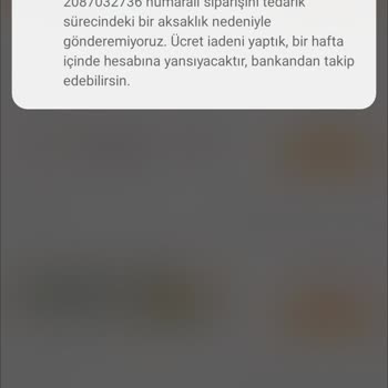 Bershka'nın Var Olmayan Ürünü Satması Ve Bir Ay Sonra İptal Etmesi!