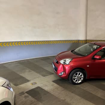 Kadıköy Nissan Tepretoğulları Yetkisi Servisi Aracım İle Kaza Yaptı
