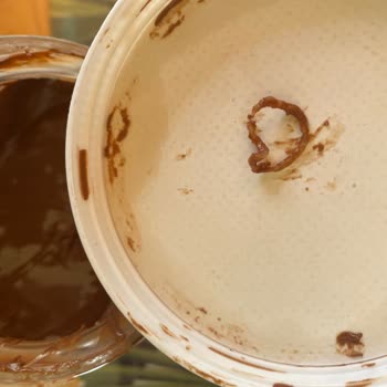 BİM'den Nutella Aldım Kurtlu Çıktı