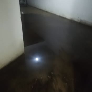Deniz Yönetim Bodrum Katındaki Suya Çözüm Bulunamaması