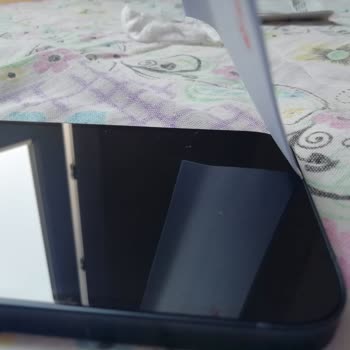 Gürgençler 13 Ayıplı Mal Kasa Ve Ekran Arasında Açıklık Ve Eğrilik Var