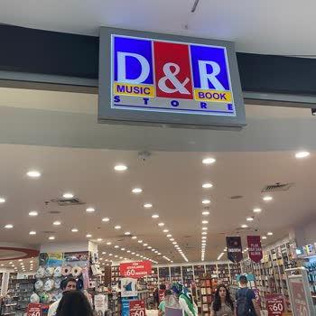 D And R Eskişehir Mağazası