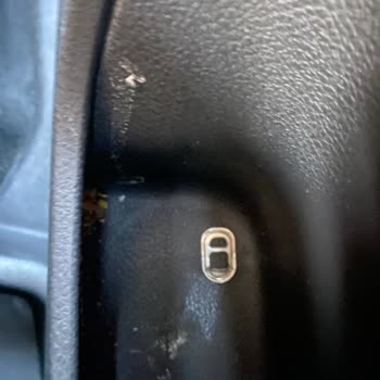 İvapark AVM Sivas Goldcar Oto Yıkama Çok Kötü