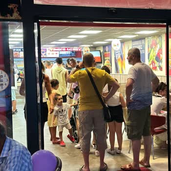 Burger King Alanya Mahmutlar Şubesi