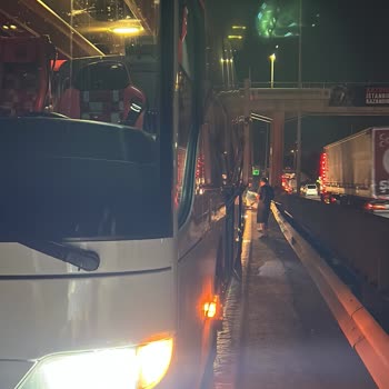 Kamil Koç Yolda Kaldık, Muhatap Bulamıyoruz!