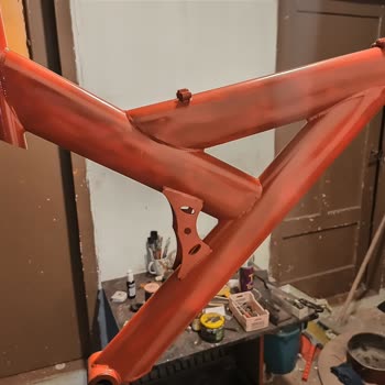 Triox Boya Sprey Boya Bayrak Kırmızı Kapatmıyor Ve Kuruması Aşırı Geç