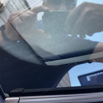 59 Bin Km'deki BMW 520İ Aracın Ön Göğüs Derisinin Kalkması Problemi.