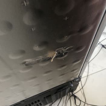 Arıcı Evden Eve Nakliyat (izmirevdenevenakliyeci.com.tr) Arıcı Nakliyat Bütün Eşyalarımı Parçalanmış Olarak Teslim Etti.